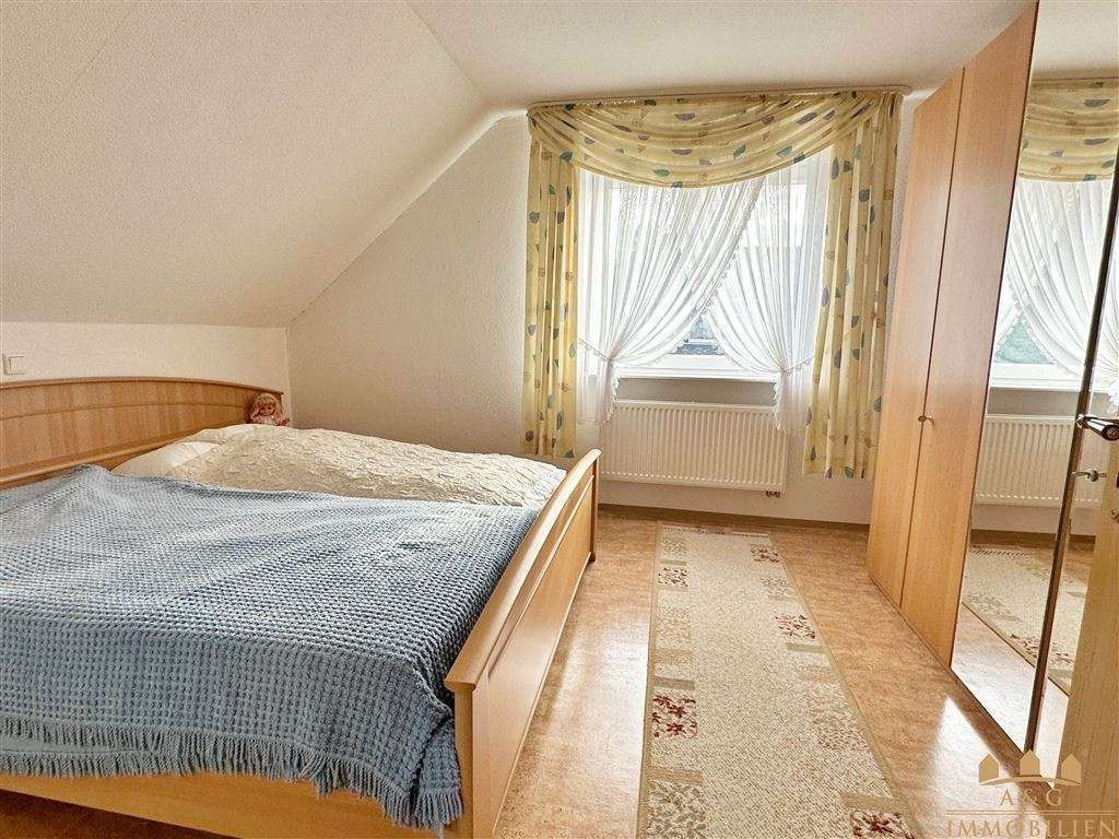 SCHLAFZIMMER / OG